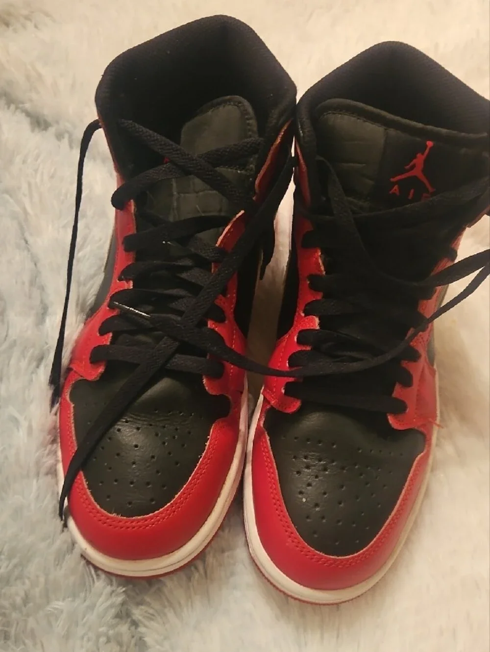 Jordan Mens Red, Black & White Mid-Top Sneakers